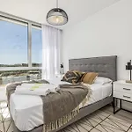 Prázdninový dům Vivi Homes - Lima Pool, Sunny Terrace & Estepona