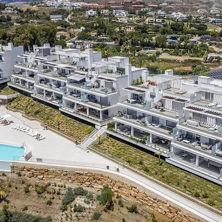 Σπίτι διακοπών Vivi Homes - Lima Pool, Sunny Terrace &