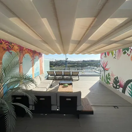 Vivi Homes - Lima Pool, Sunny Terrace & *