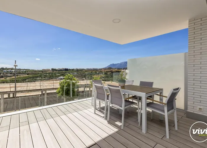 Σπίτι διακοπών Vivi Homes - Lima Pool, Sunny Terrace & *